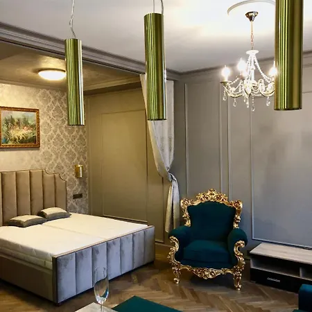 Apartment So Luxury In The Heart Of Near Circus