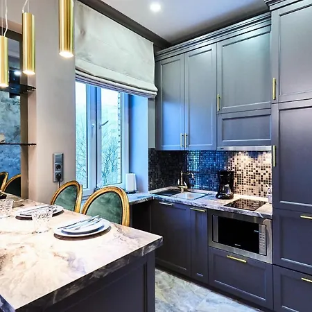 So Luxury In The Heart Of Near Circus Apartment *